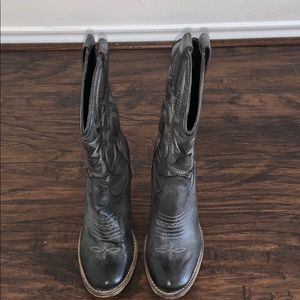 VERY VOLATILE COWBOY BOOTS